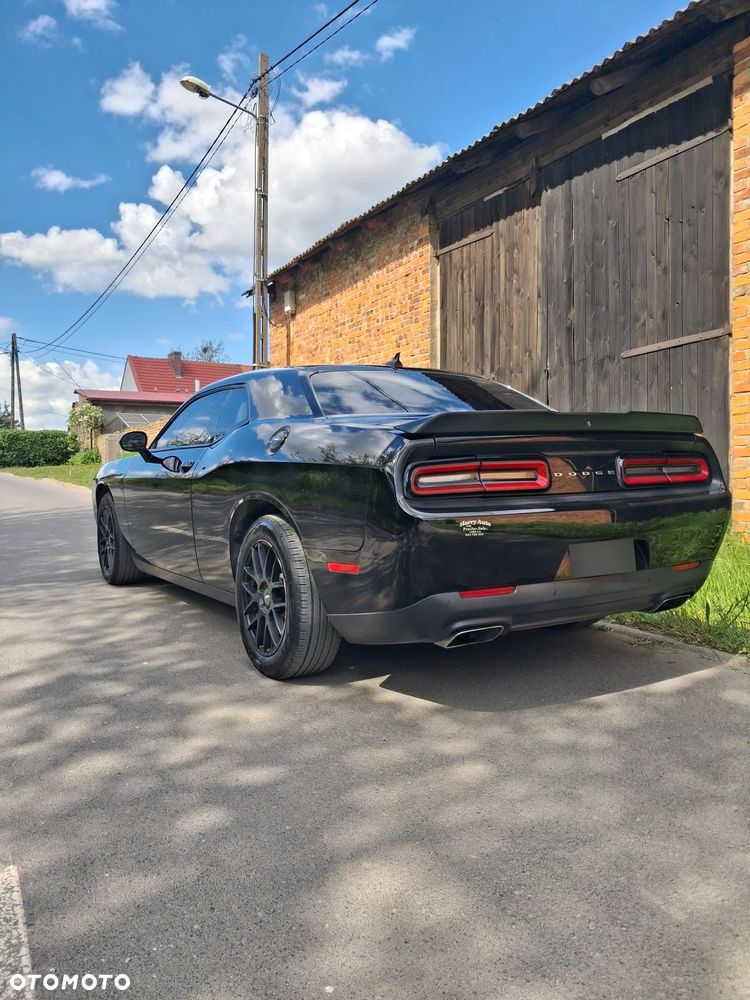 Dodge Challenger 5.7 R/T - 11