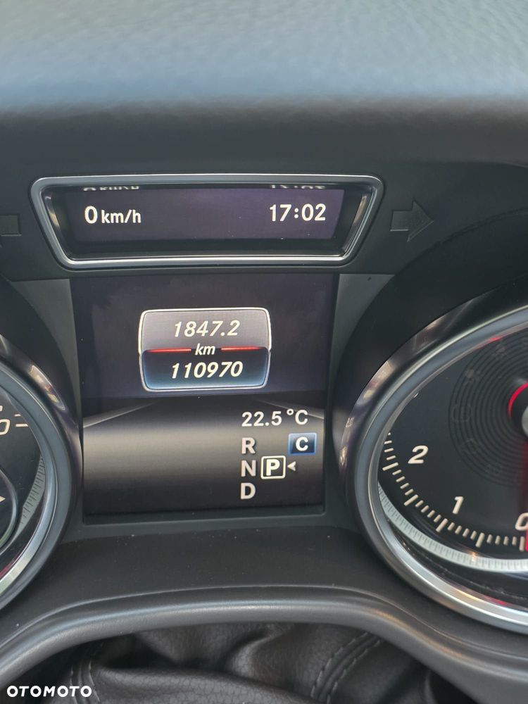 Mercedes-Benz GLE - 36