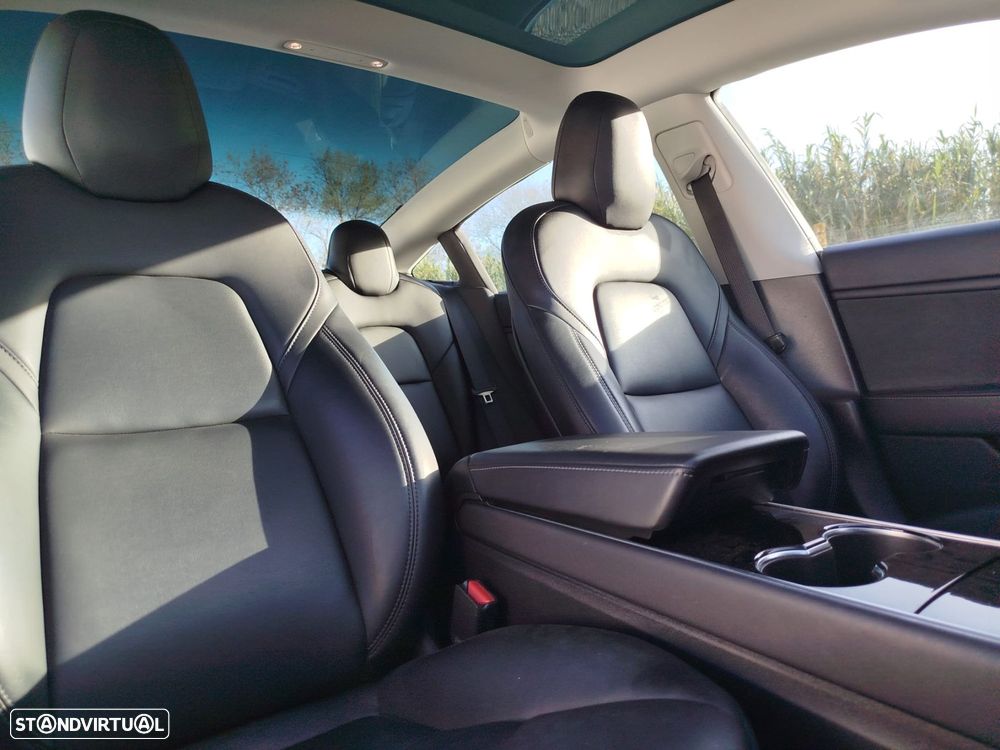 Tesla Model 3 Tração Traseira - 28