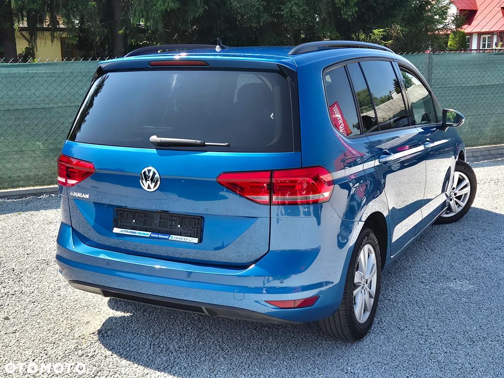 Volkswagen Touran 2.0 TDI SCR Comfortline - 14