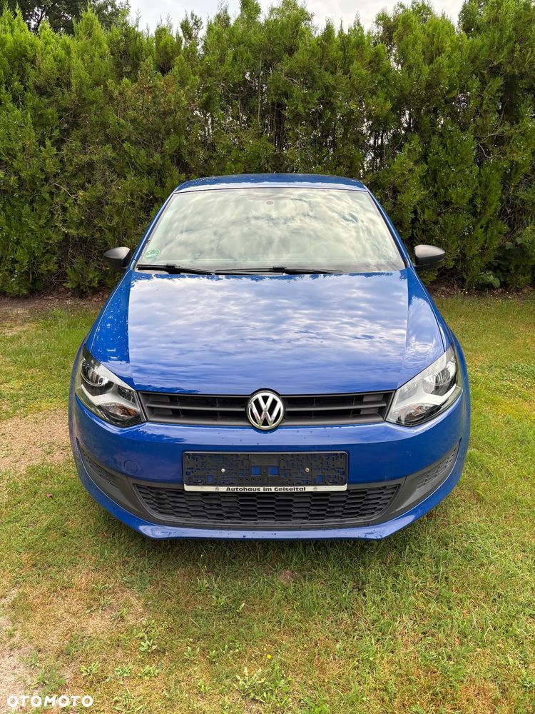 Volkswagen Polo - 2