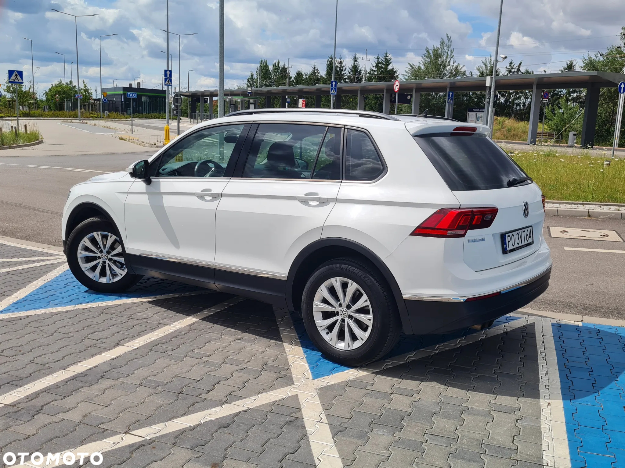 Volkswagen Tiguan - 17