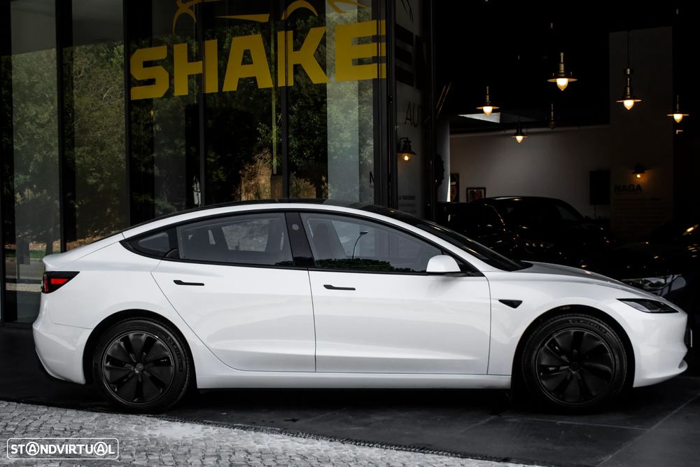 Tesla Model 3 Standard Range Plus RWD - 11