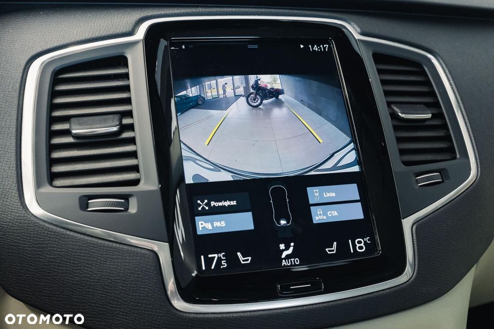 Volvo XC 90 B5 D AWD Momentum Pro - 19