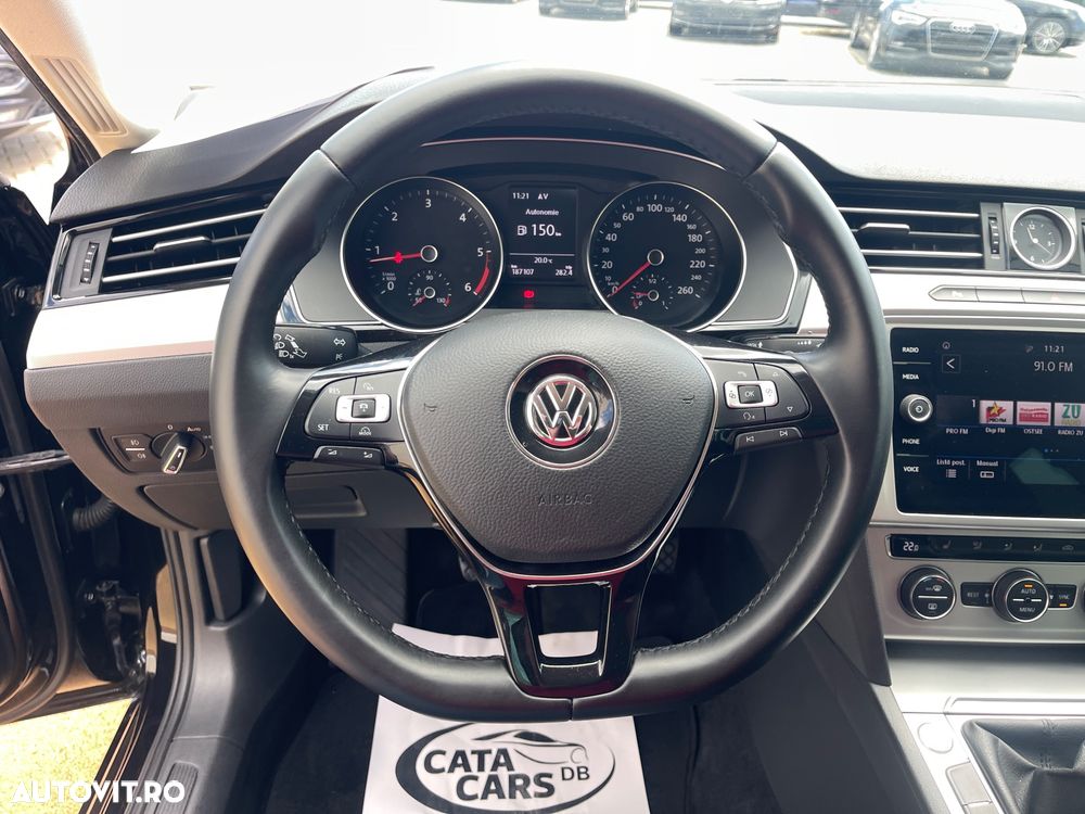 Volkswagen Passat 2.0 TDI (BlueMotion Technology) Comfortline - 37