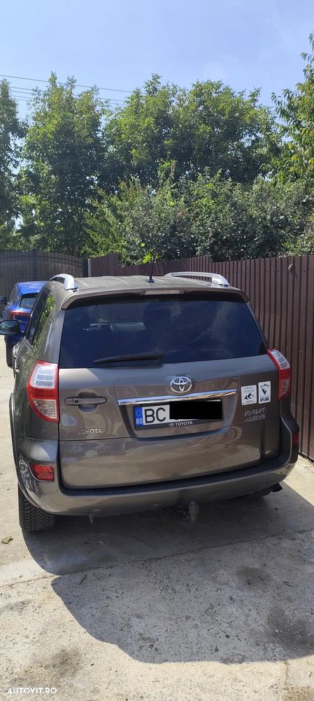 Toyota RAV4 2.2L D-CAT A/T Executive - 4