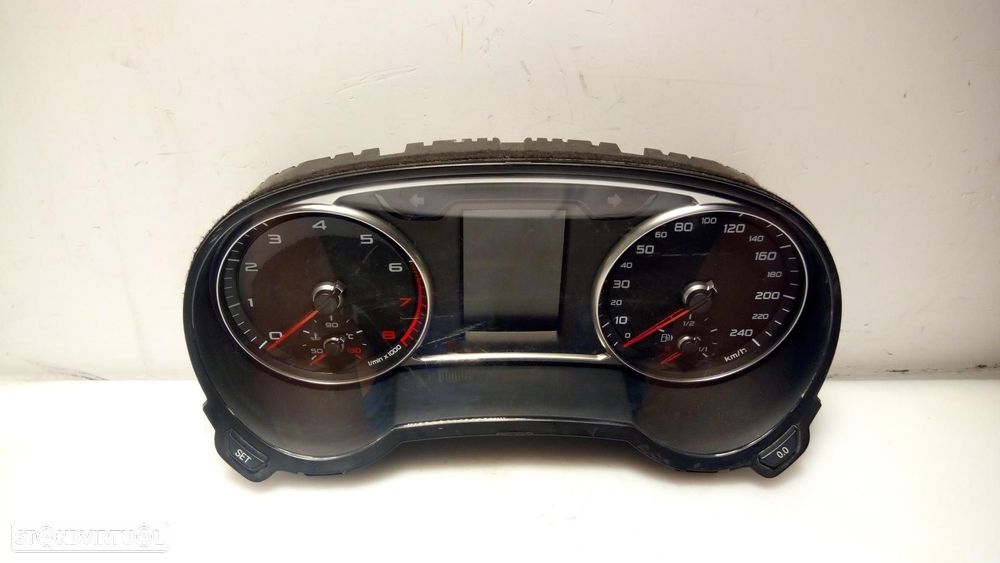 QUADRANTE AUDI A1 8X1 - 1