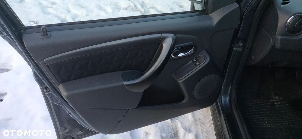 Dacia Duster 1.2 TCe Laureate - 2