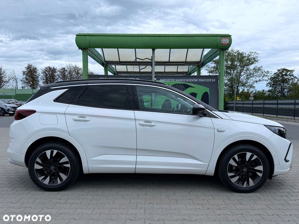Opel Grandland 1.5 D Automatik Business Elegance - 11