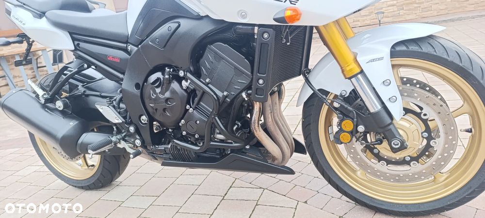 Yamaha FZ8 - 29
