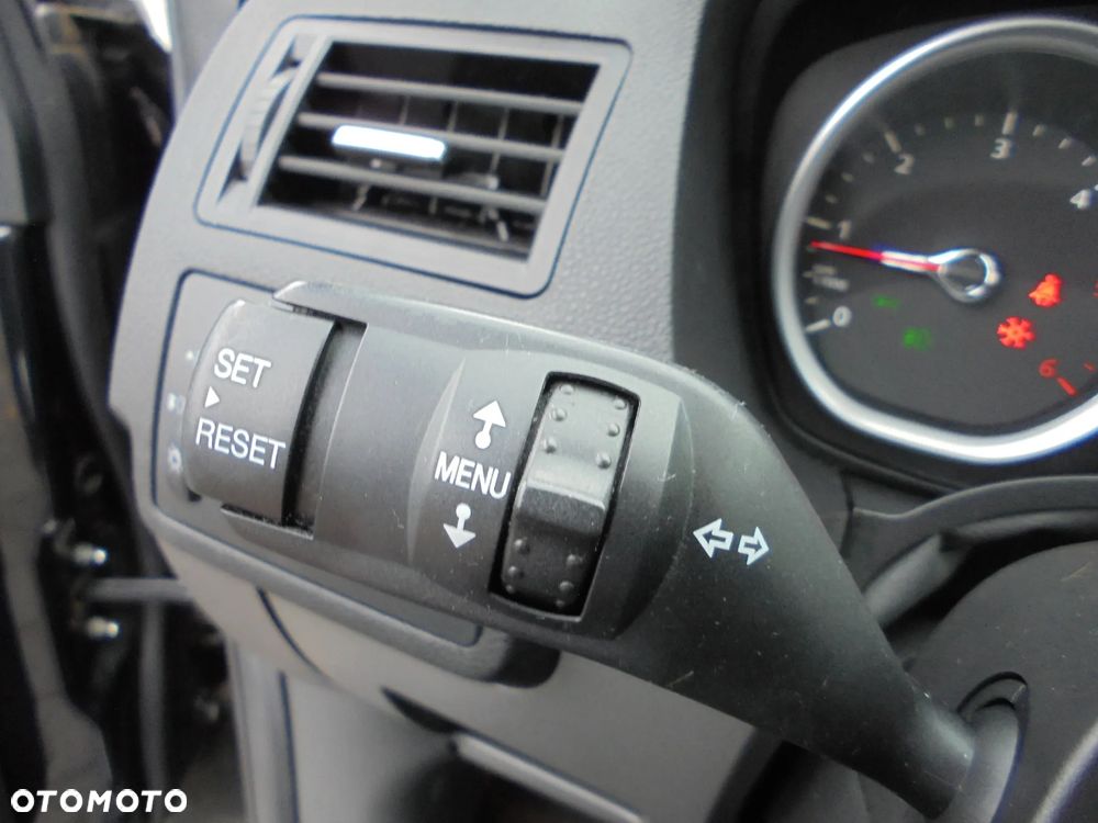 Ford Kuga 2.0 TDCi 4x4 Individual - 22