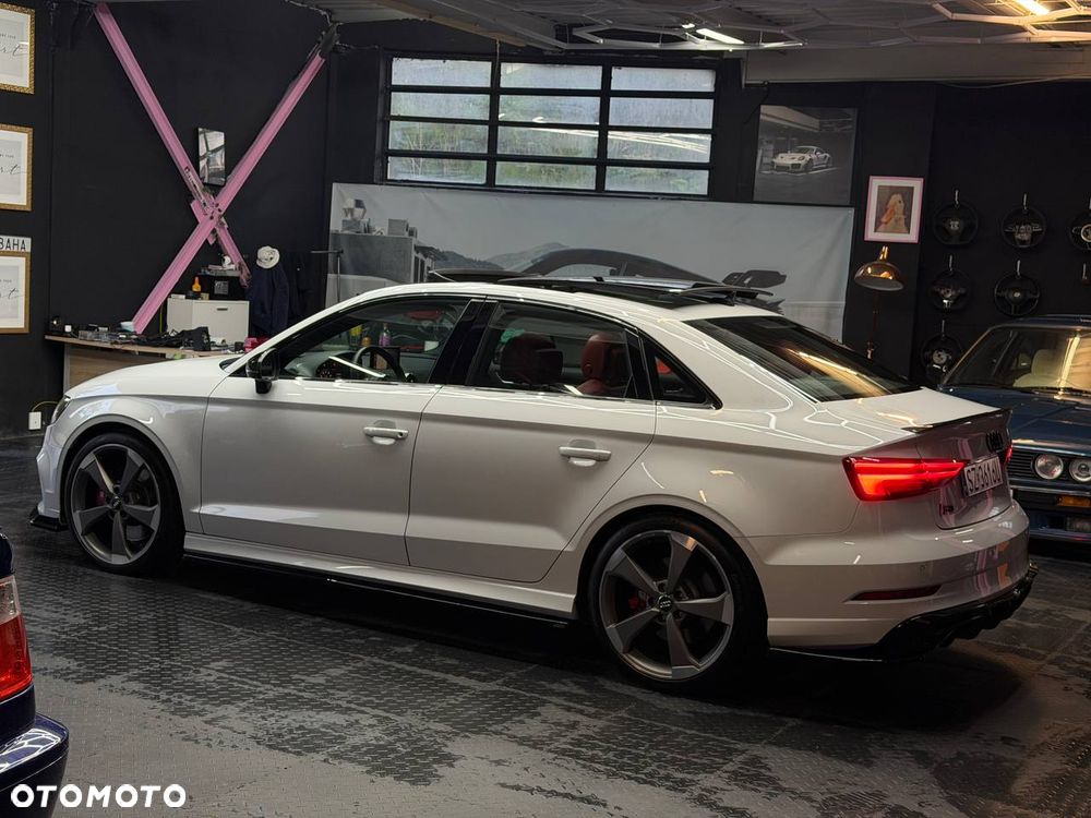 Audi S3 S tronic - 8