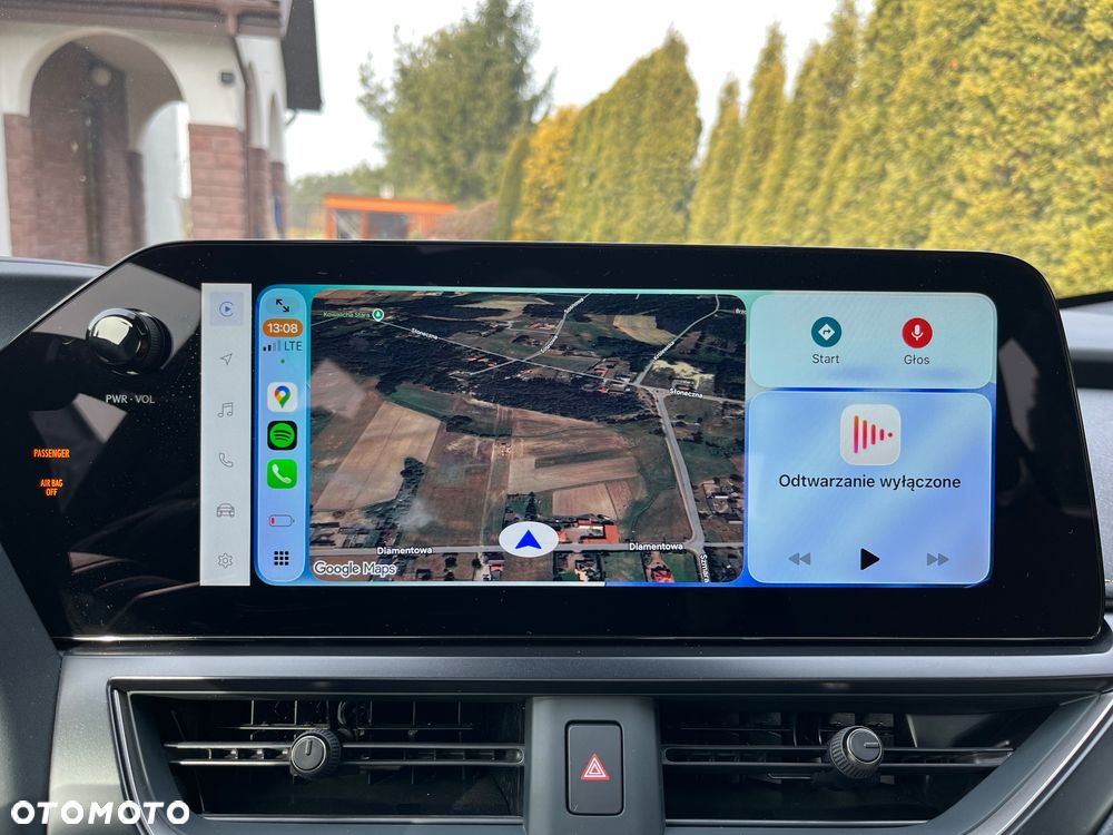 Lexus UX - 27