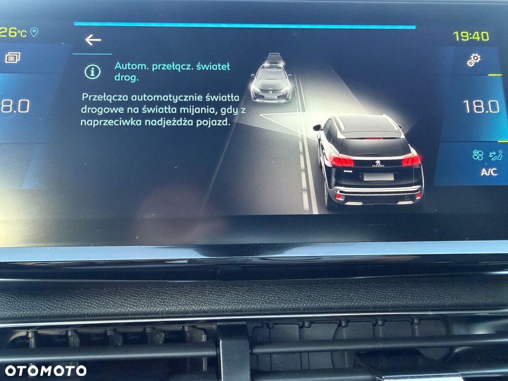 Peugeot 3008 225 e-EAT8 Allure - 17