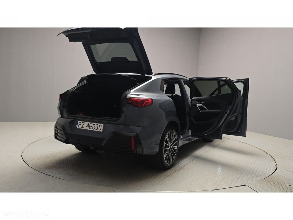 BMW X2 sDrive18d - 10