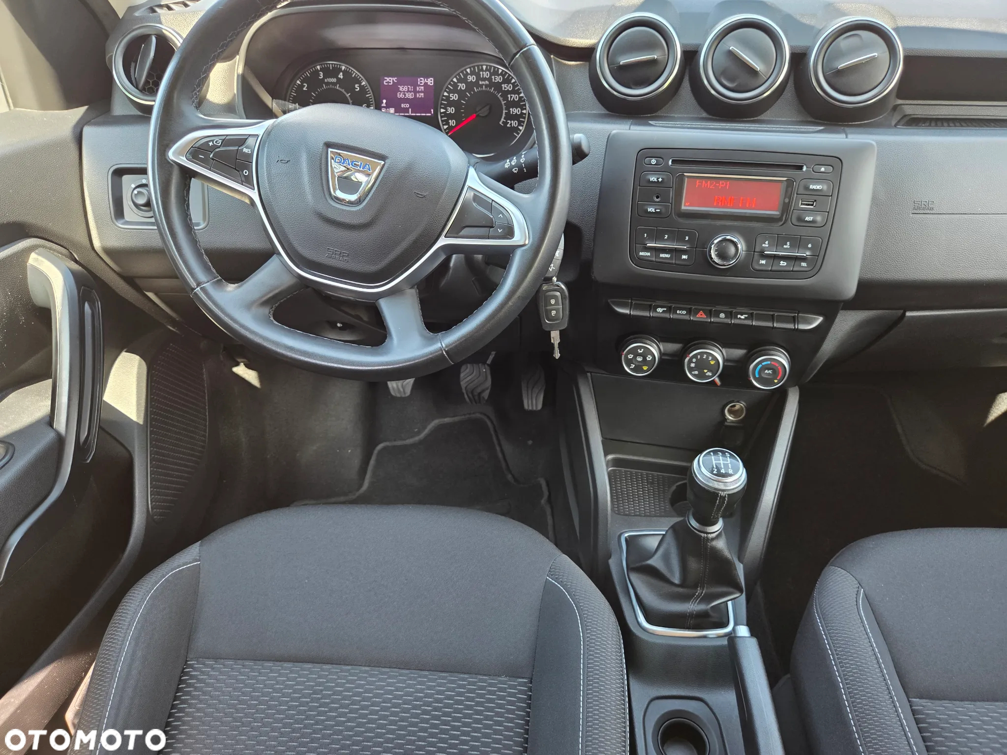 Dacia Duster 1.6 SCe Connected by Orange - 24