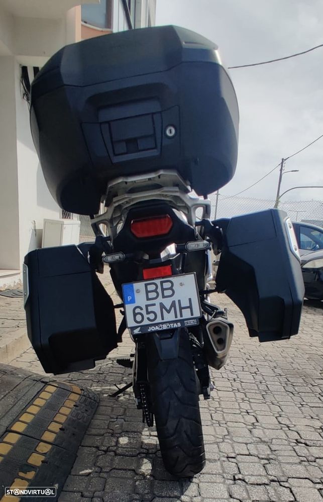 Honda Transalp 750 - 9