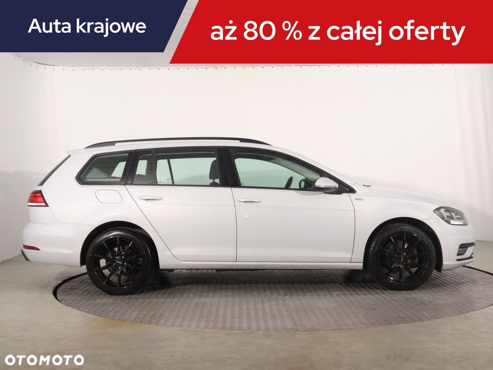 Volkswagen Golf Variant - 8