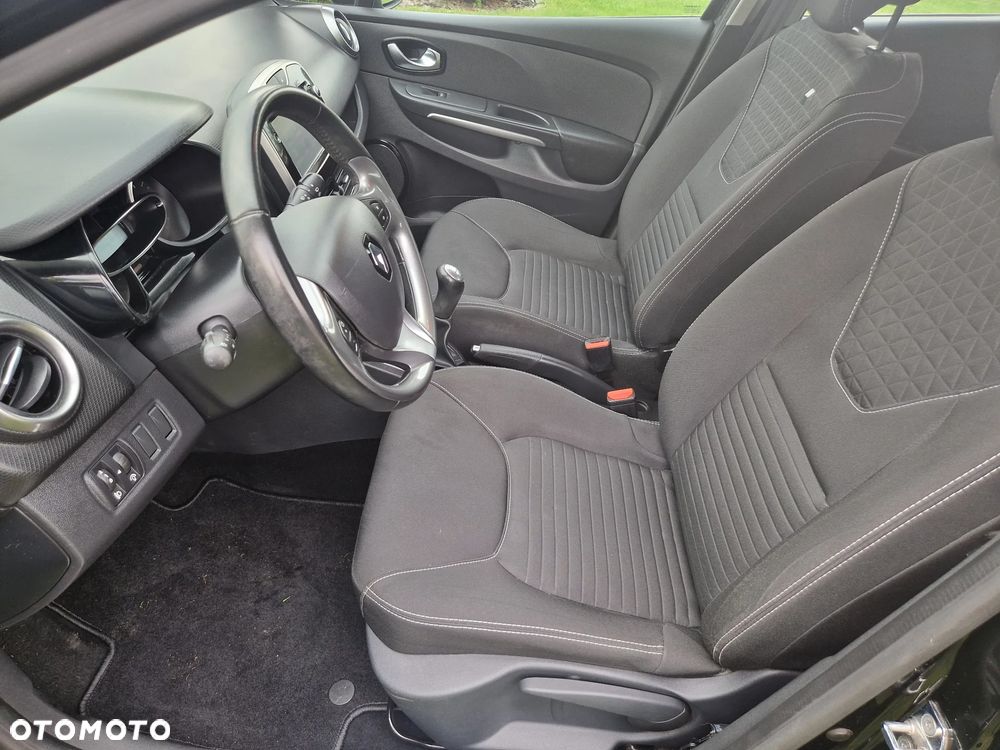 Renault Clio 1.2 16V 75 Limited - 8