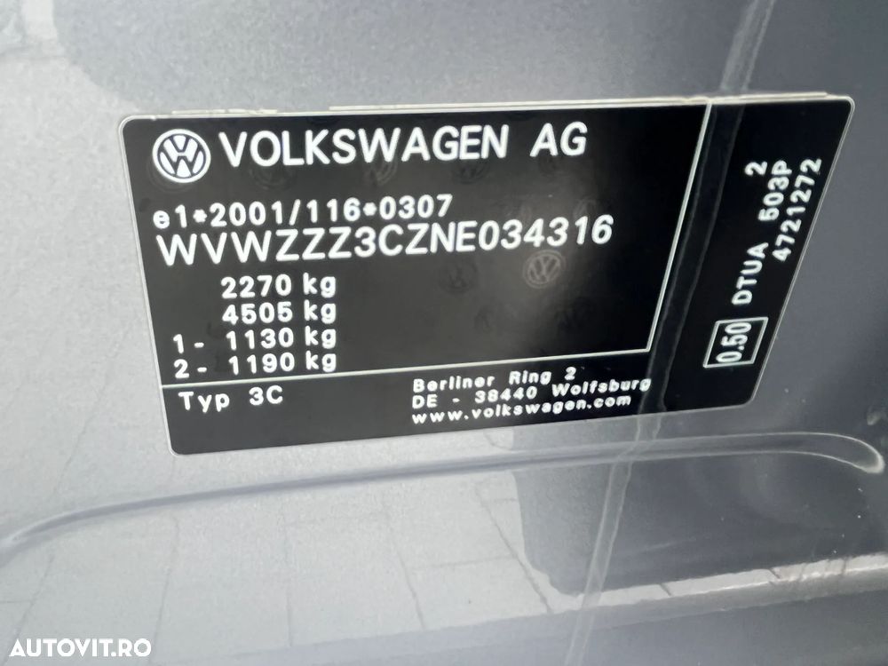 Volkswagen Passat 2.0 TDI 4Mot DSG Highline - 35