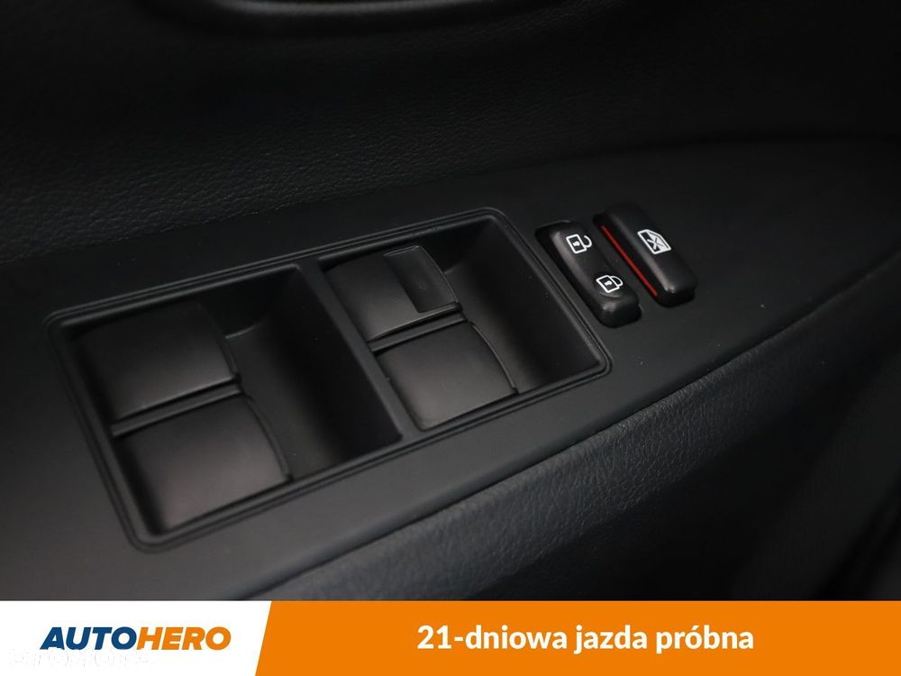 Toyota Avensis 1.8 Prestige - 33