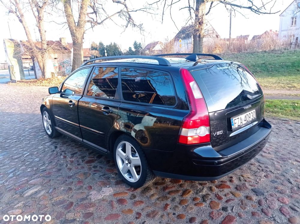 Volvo V50 2.0D - 38