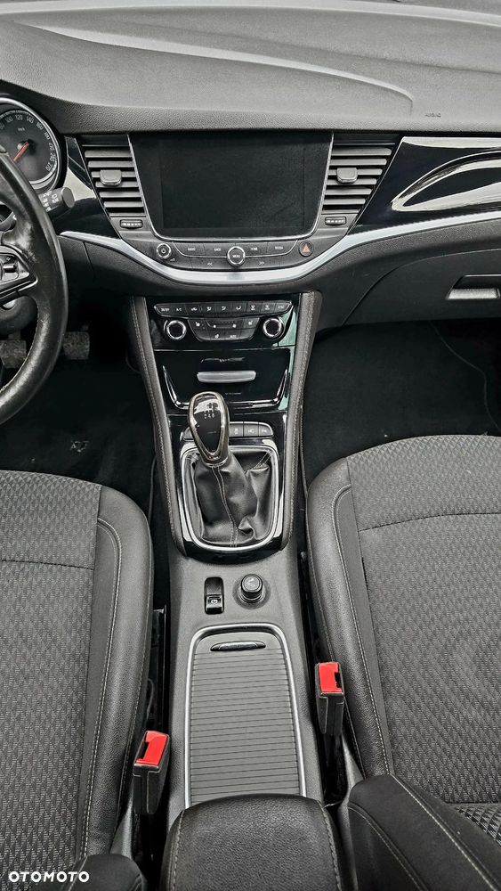 Opel Astra 1.4 Turbo Start/Stop Dynamic - 21