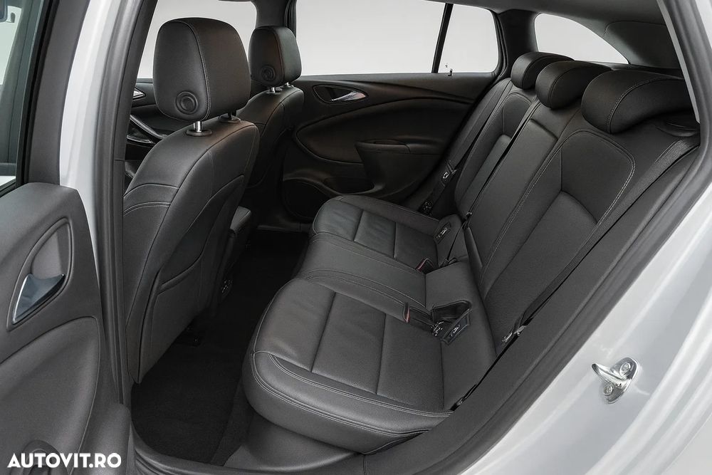 Opel Astra 1.6 D (CDTI) Sports Tourer Innovation - 7