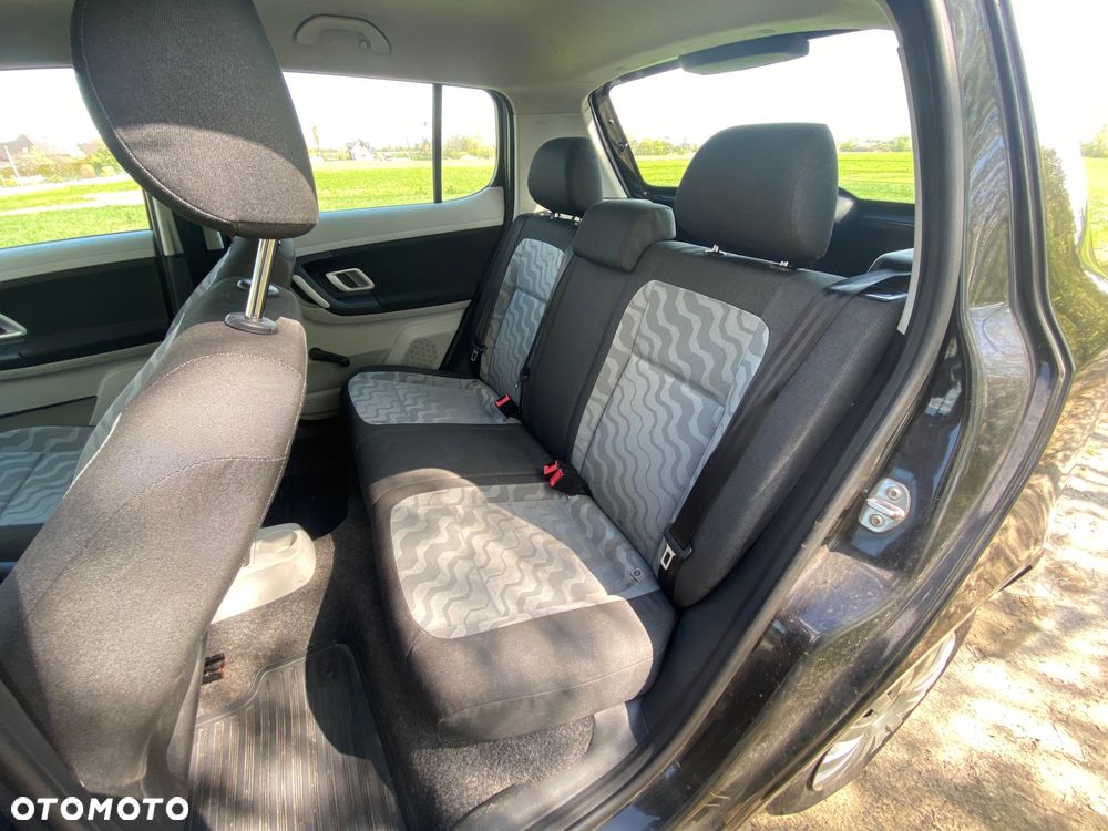 Skoda Fabia 1.2 HTP Ambiente - 22