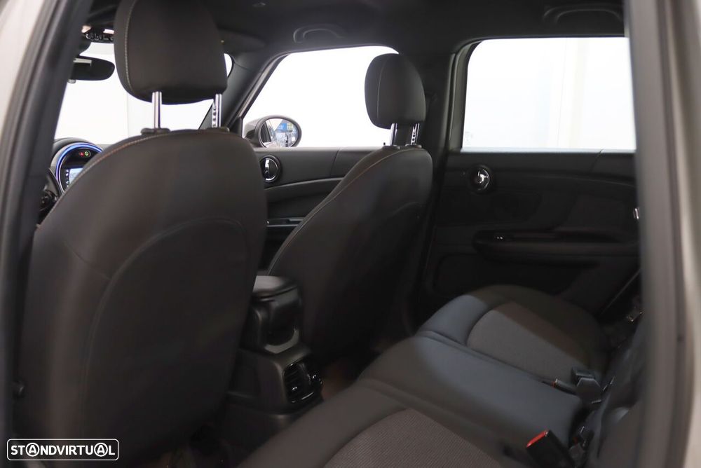 MINI Countryman Cooper SE ALL4 Auto - 8