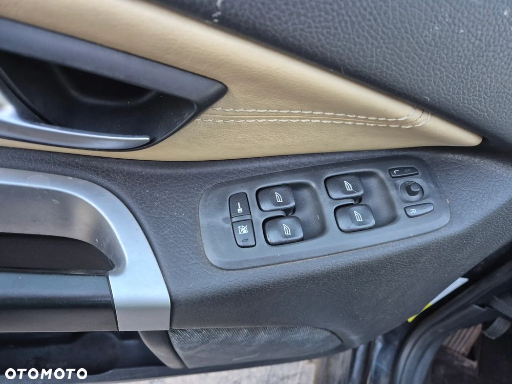 Volvo XC 90 D5 Summum - 18