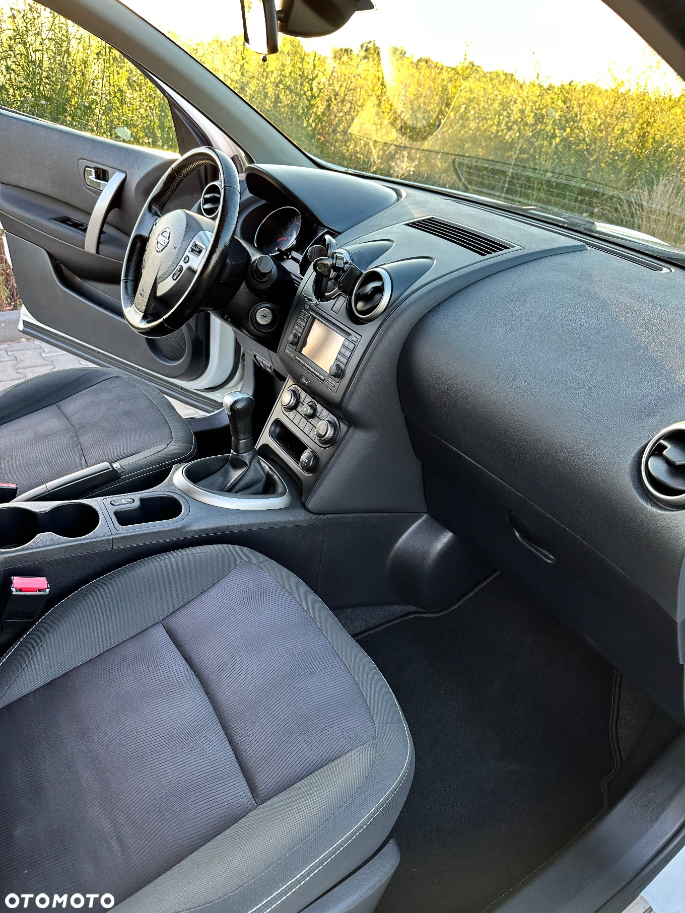 Nissan Qashqai 1.6 360 - 19