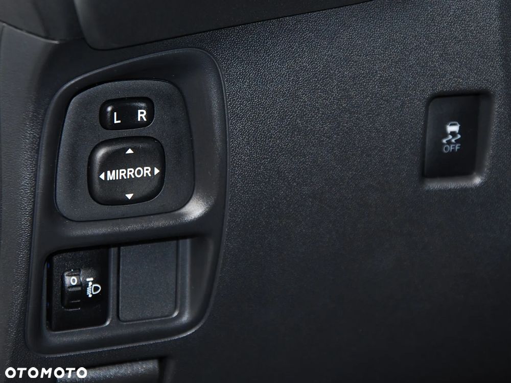 Toyota Aygo x-play - 31