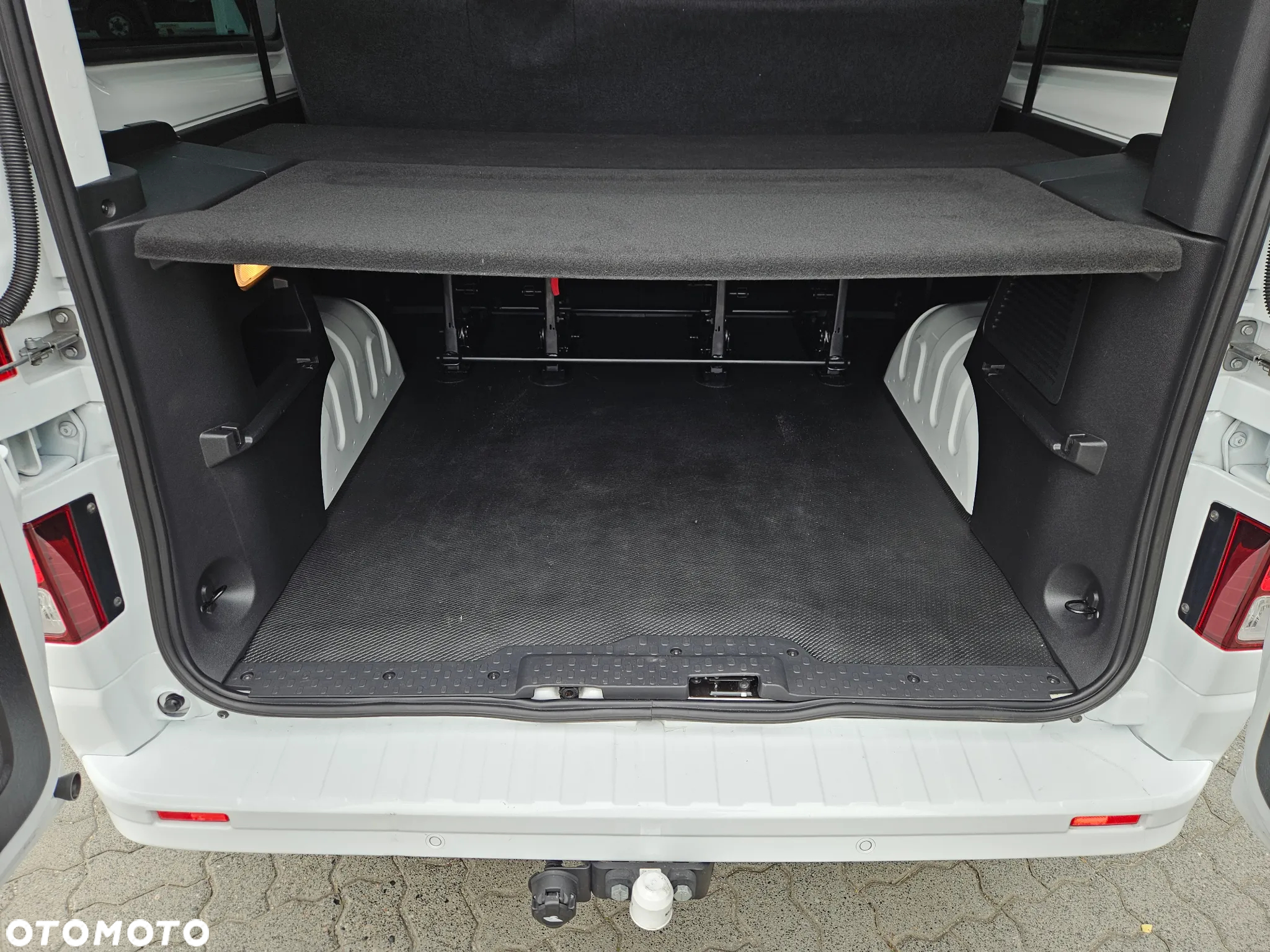 Renault Trafic - 28