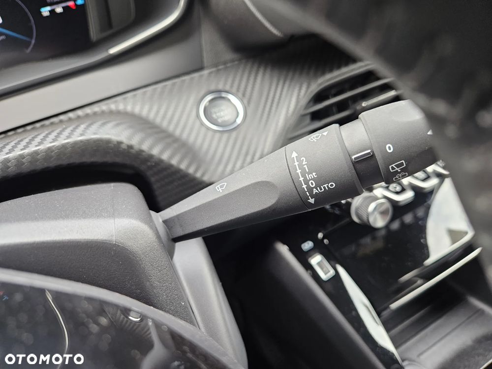 Peugeot 2008 PureTech 100 Allure - 23