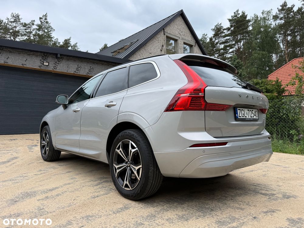 Volvo XC 60 B4 B Momentum Pro - 3