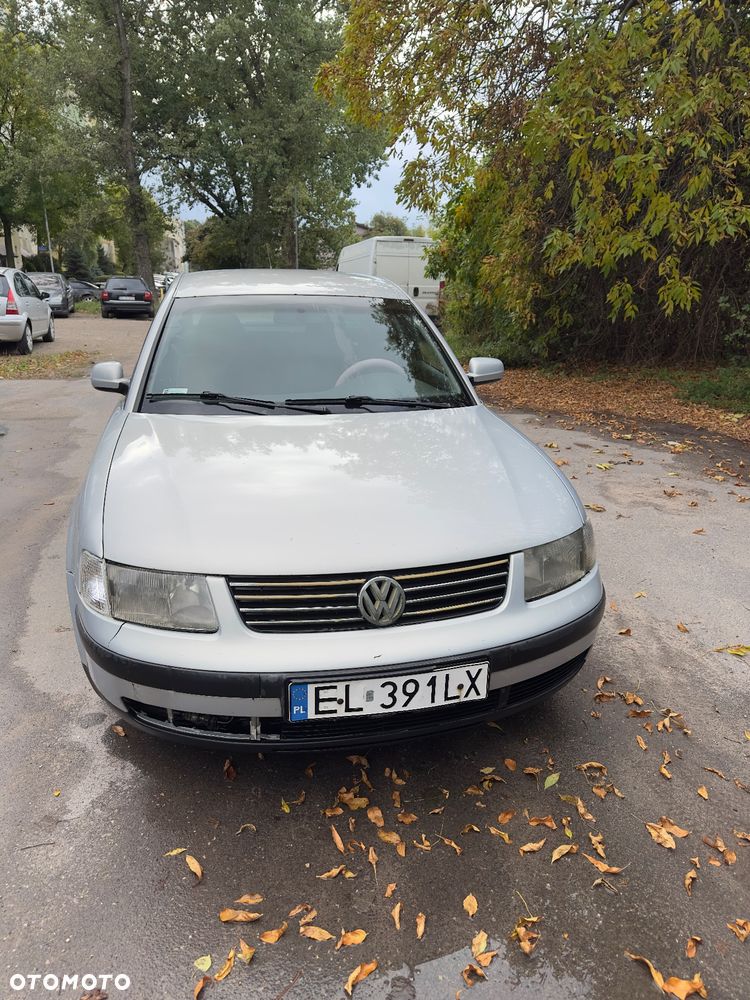 Volkswagen Passat 1.9 TDI - 1