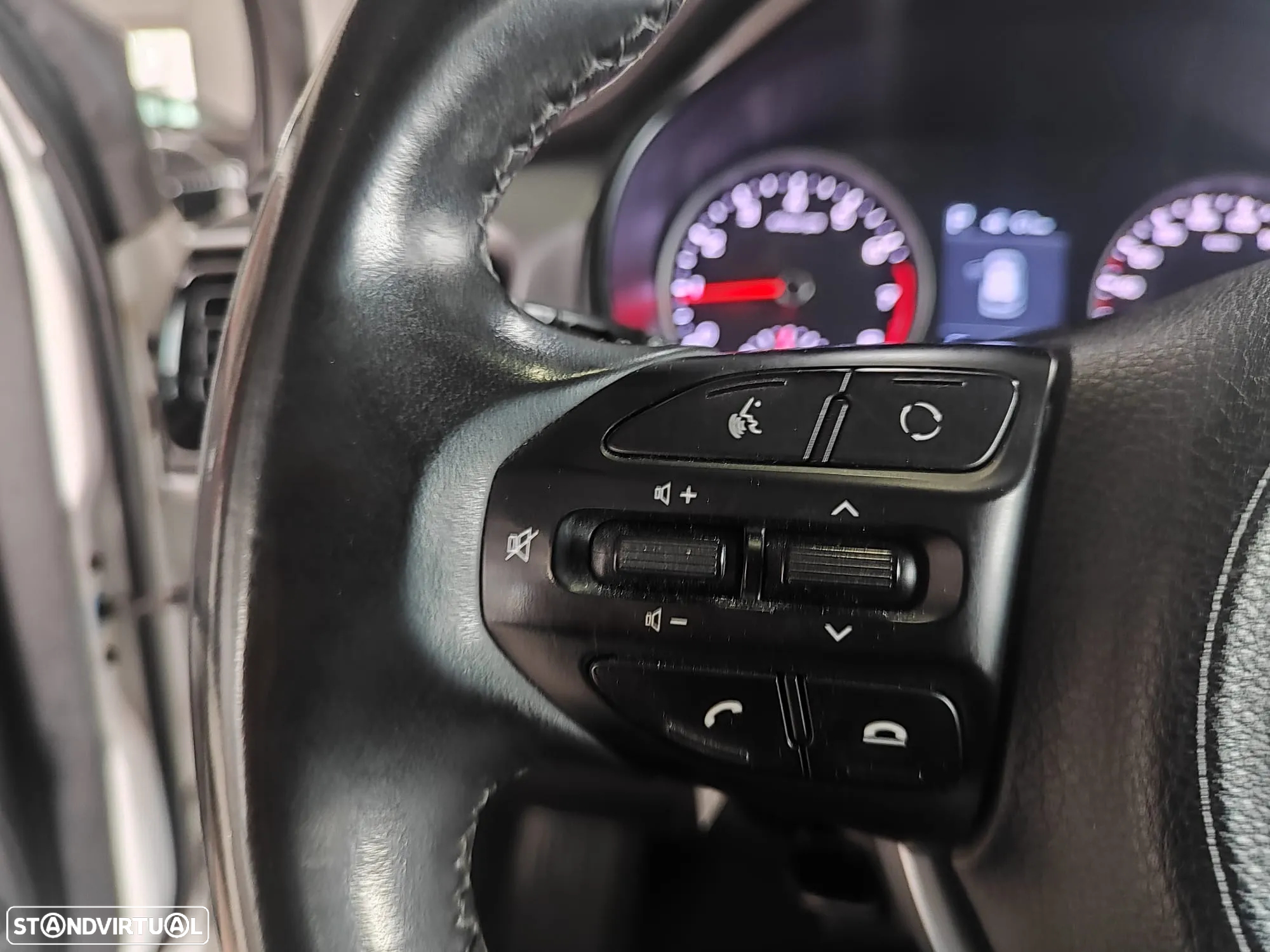 Kia Rio 1.0 T-GDi TX 7DCT - 28