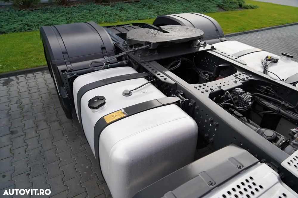 Mercedes-Benz ACTROS 1845 / MP5 / BIG SPACE / CONTRACT DE SERVICE POST-SERVICE / 2020 - 17