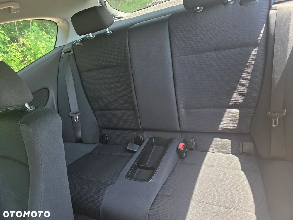 BMW Seria 1 - 14
