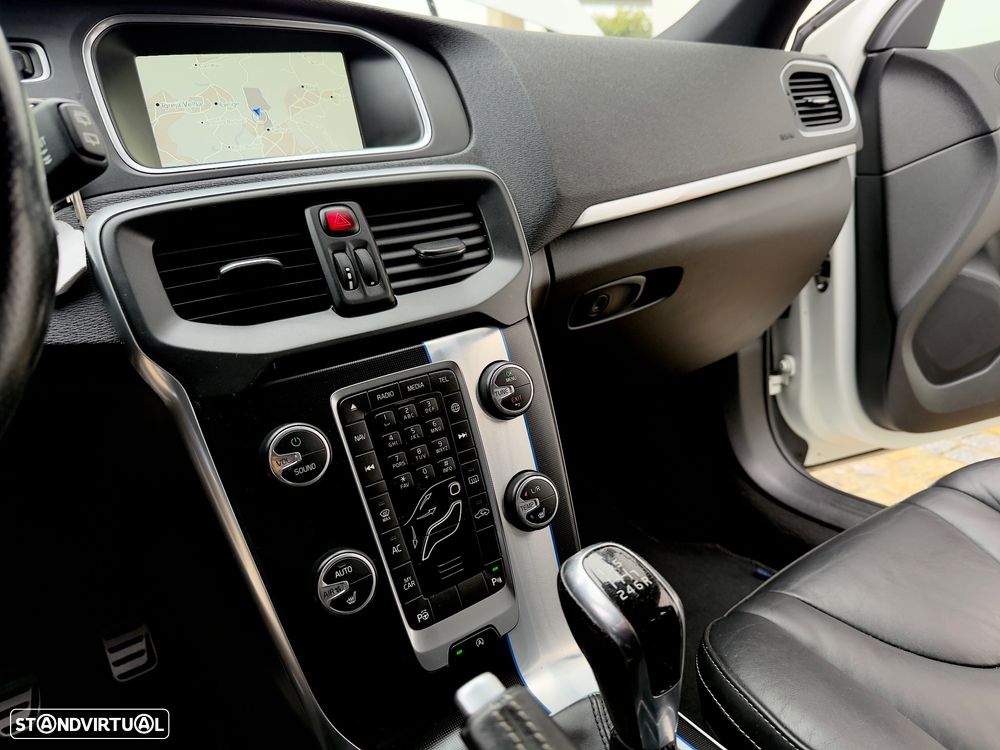 Volvo V40 D4 RDesign - 41