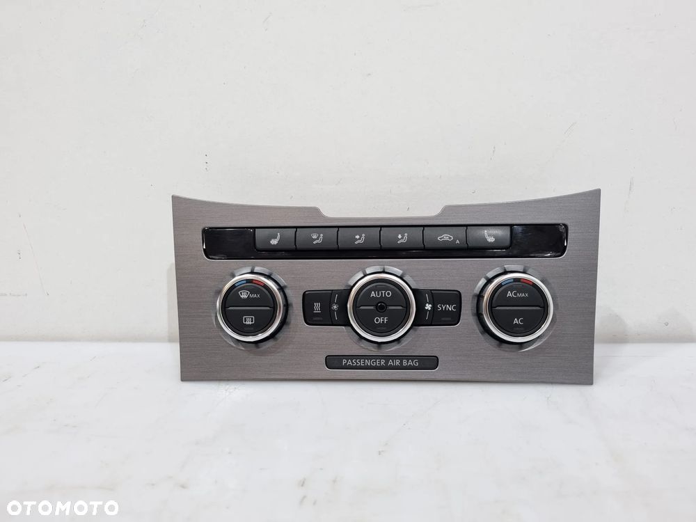 VW PASSAT B7 PANEL KLIMATYZACJI 3AA907044E - 1