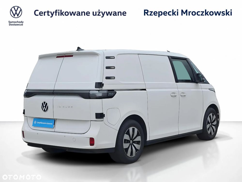 Volkswagen ID. Buzz - 7