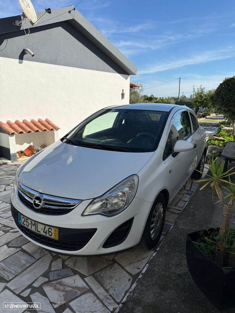Opel Corsa 1.3 CDTi Enjoy EcoFLEX - 2