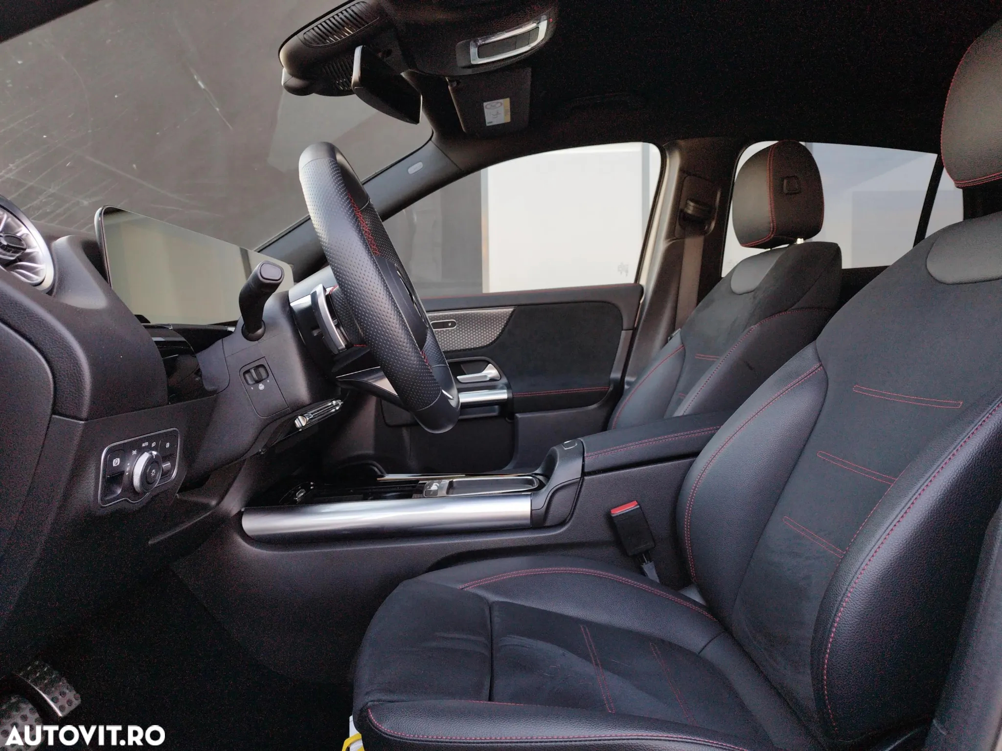 Mercedes-Benz GLA 200 d 4Matic 8G-DCT AMG Line - 14