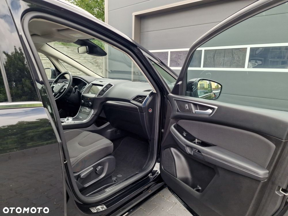 Ford S-Max 2.0 EcoBlue Titanium - 22