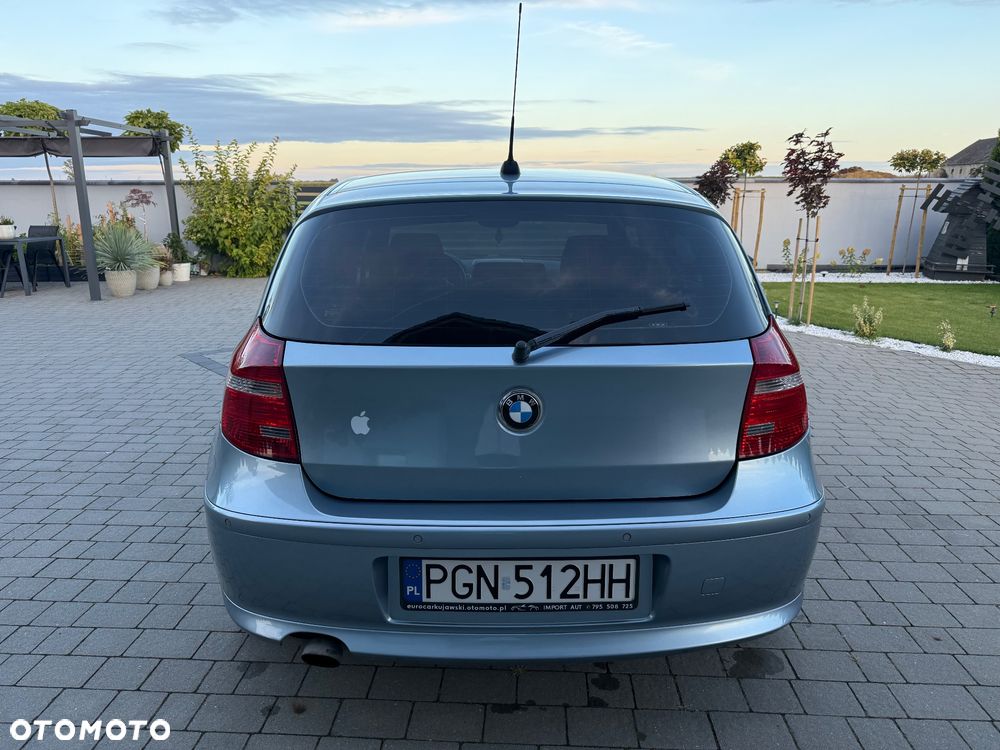 BMW Seria 1 116i - 11