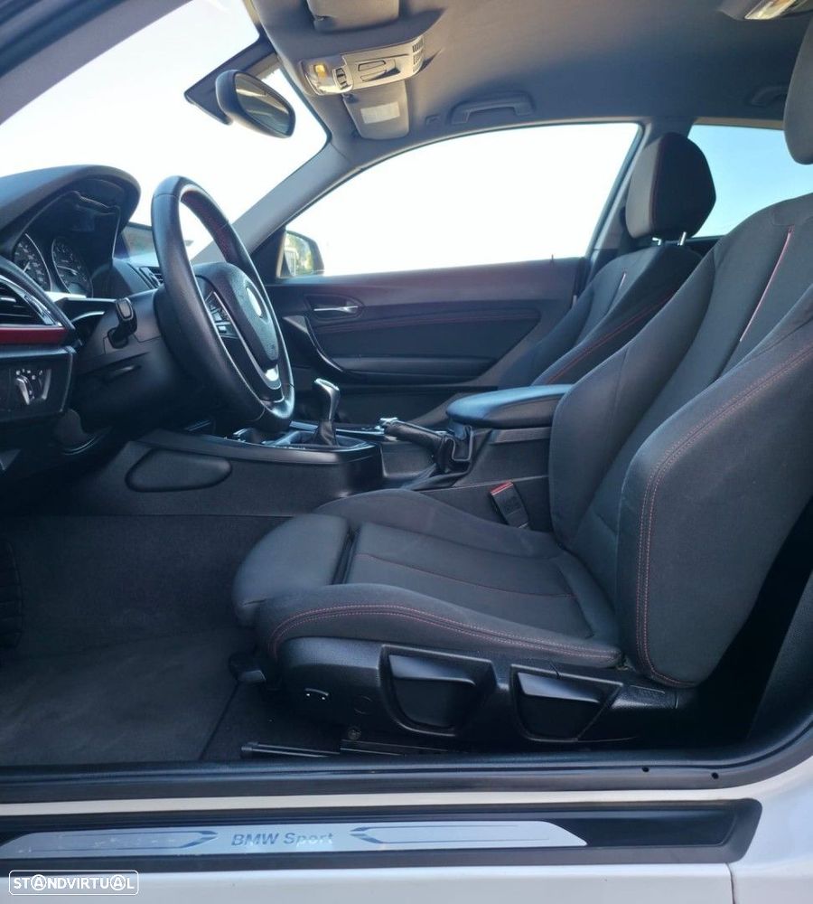 BMW 116 i Sport Line - 12