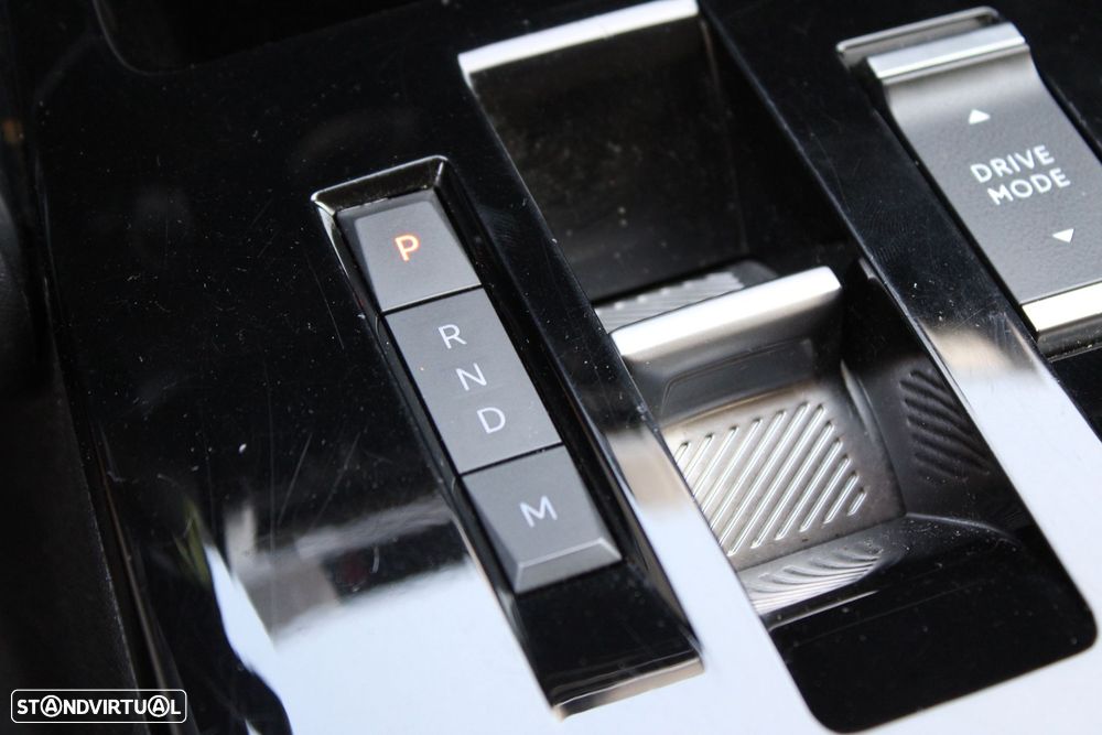 Citroën C4 PureTech 130 Stop&Start EAT8 SHINE - 20