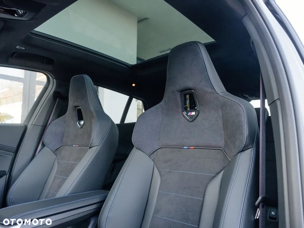 BMW X2 - 11